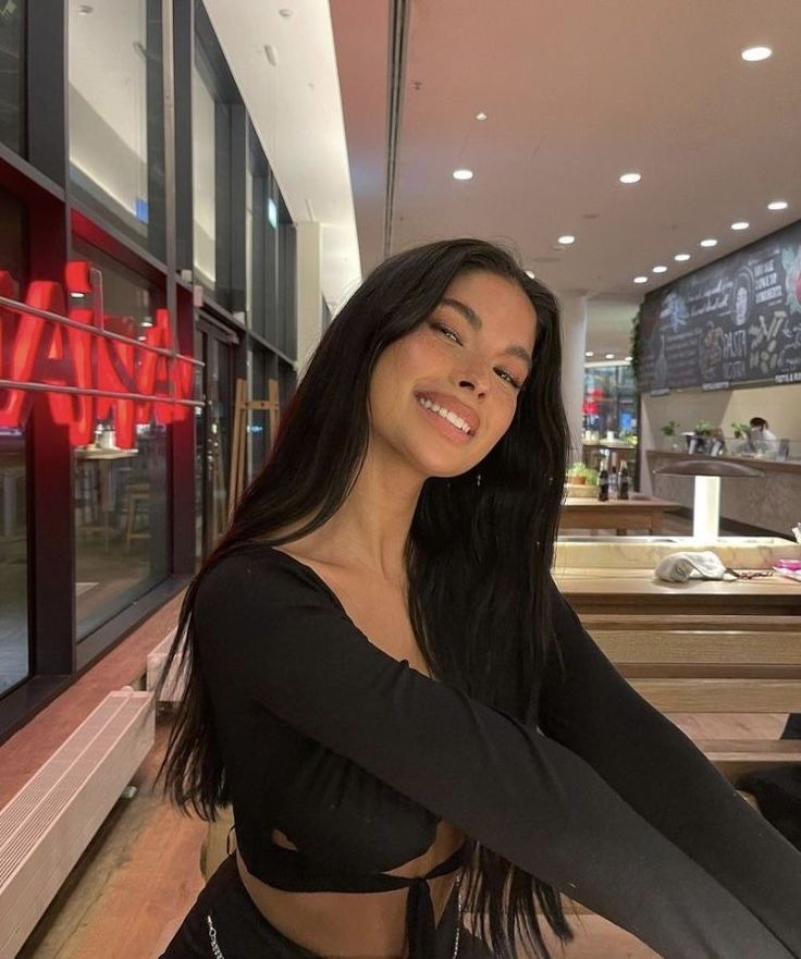 quote mostrando seu mini você e depois você hoje!! 

nana (e loki)                                mare