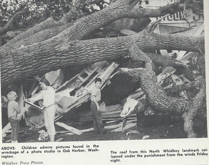 TornadoTed6's tweet photo. 61 years ago today, the nation's strongest non-tropical wind storm struck the PacNW - the Columbus Day Storm. Read more about it - https://t.co/l694z0AuK2 and listen at https://t.co/4FTSdhGCJe https://t.co/5aQxMCZdV2