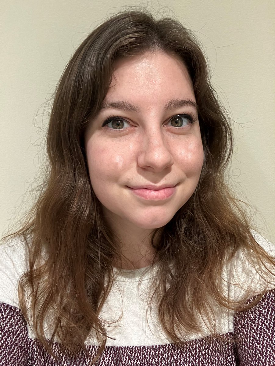 Congratulations to our Family Resource Worker Marissa Lacelle, who recently became a Licensed Clinical Social Worker! Today we celebrate her accomplishments.
bridgeshomeward.org/whats-new/mari…