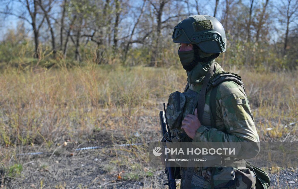 🇷🇺 Marines serving as security detail for Zaporozhyan NPP. Today.

#Russia #Russian #Russians #Today #SVO #Army #Military #Marines #Naval #Zaporozhye #ZaporozhyeNPP