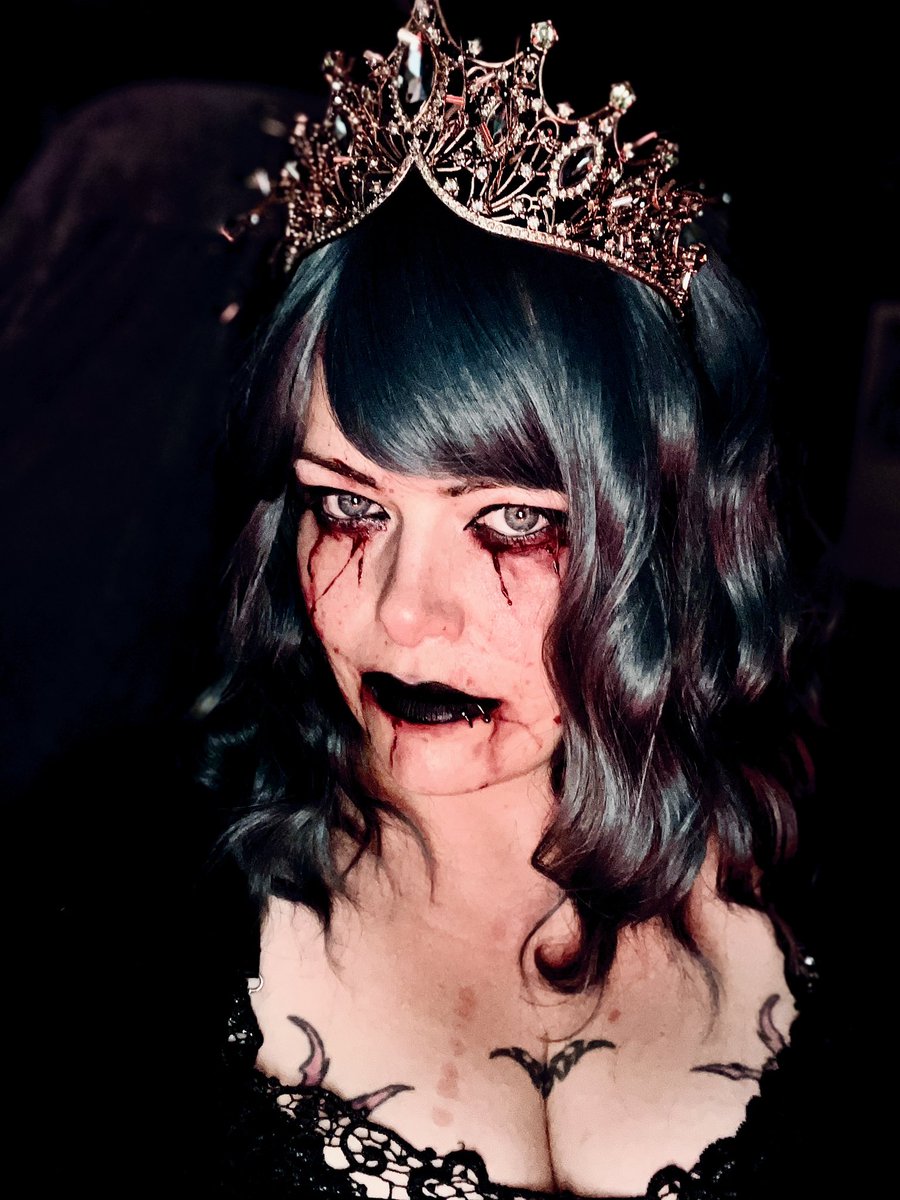 October 👻💀🎃 spooky season ❤️