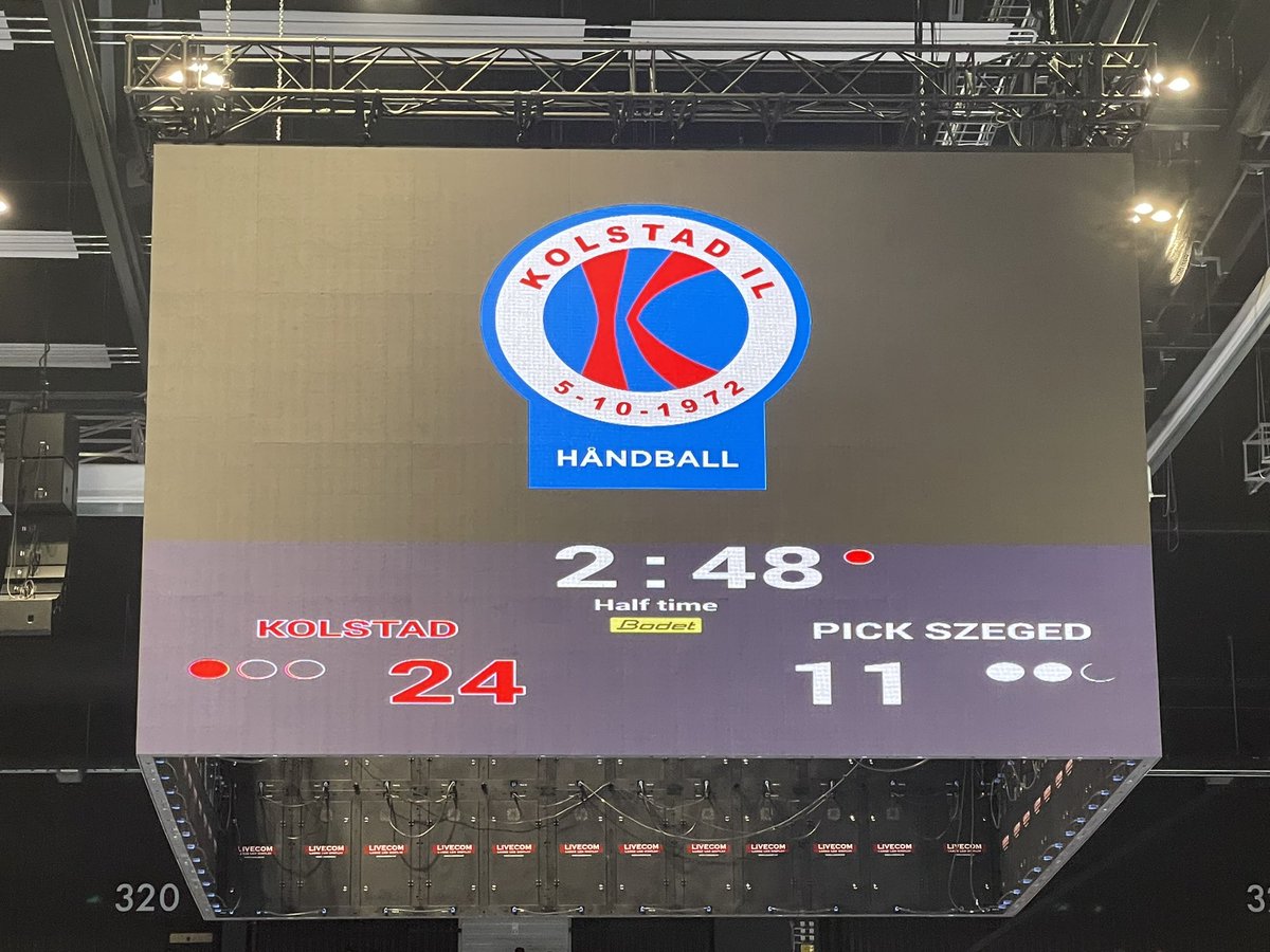 Greit pauseresultat! Kolstad spiller fantastisk håndball i kveld. Vi satser på at det holder helt inn…
