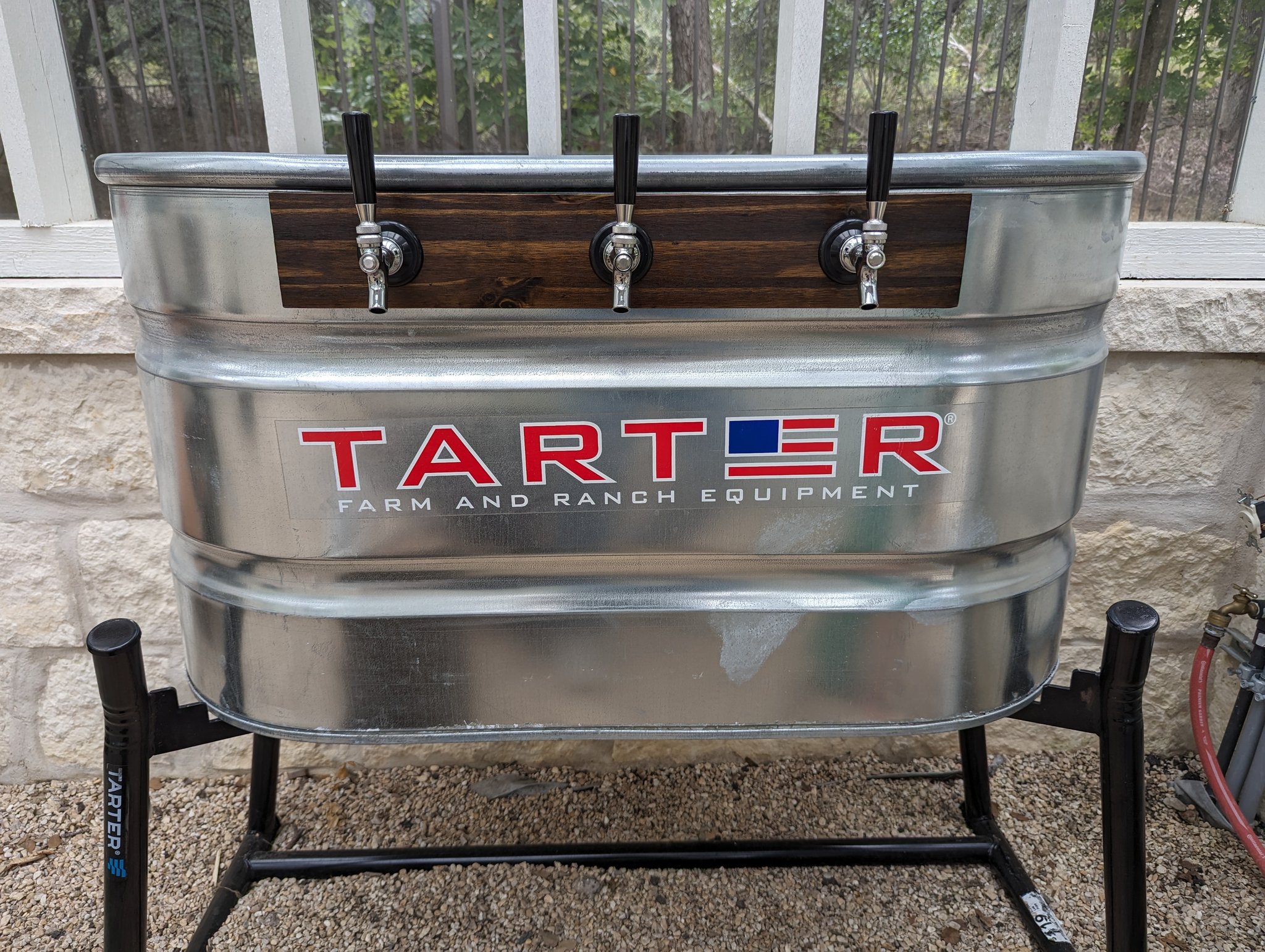 TARTER LARGE WATER TANK STAND