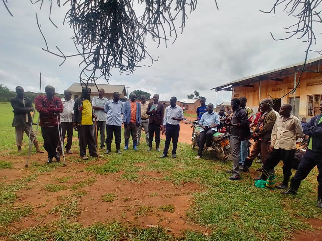 DanKimosho's tweet photo. Today, we launched the Migina Environmental Conservation project with 4300 Seedlings that were received by the Residents of Migina Sub County. 

We intend to make Kazo District Green in the Months &amp; years to come! https://t.co/3So9f17G1X