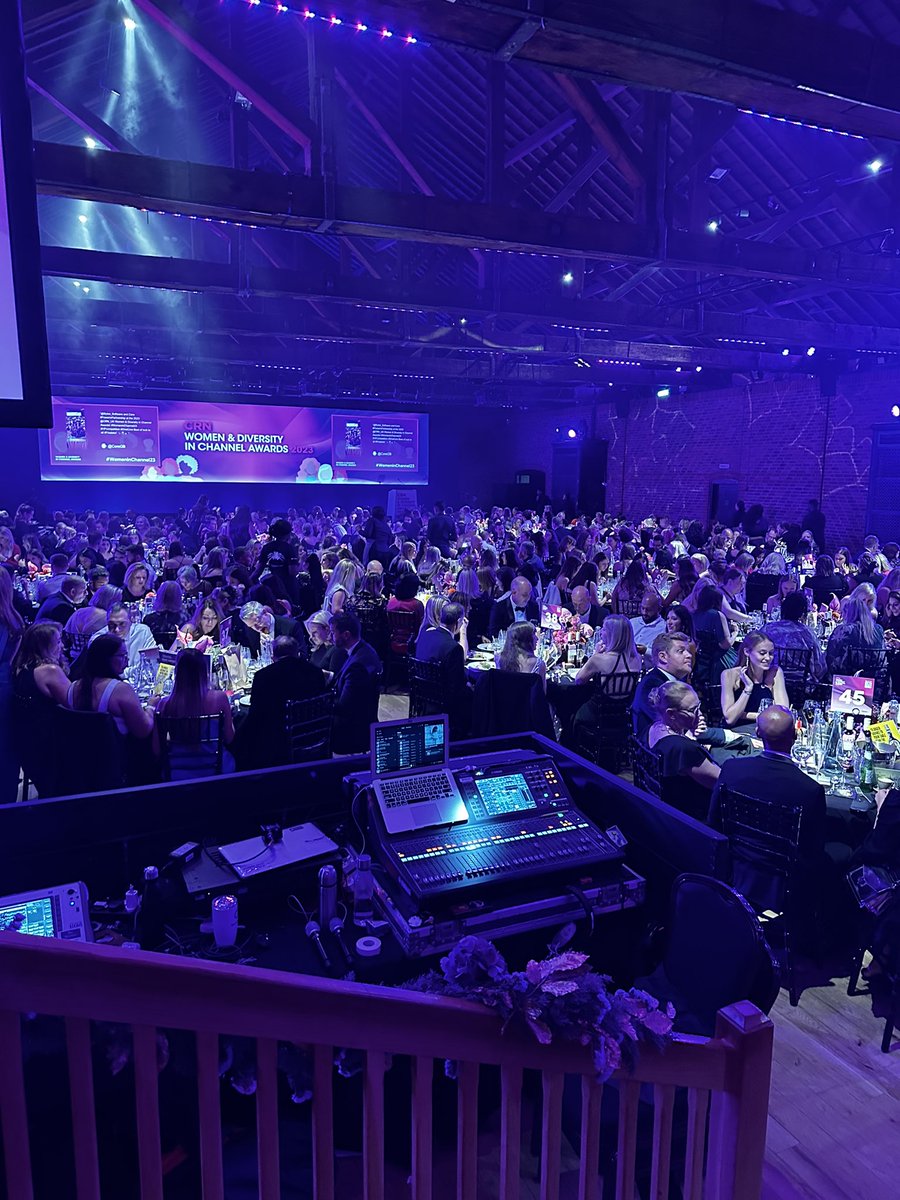 Look at this room full of inclusion 😍 so proud of our channel ❤️ #WomeninChannel23 #HPCompetition