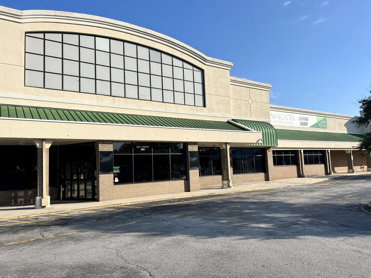 In the words of @gvltoday, gourds are for groundbreaking! Aston and <a href="/sproutsfm/">Sprouts</a> partnered up to break ground on the newest Sprouts location at North Hills Shopping Center. Sprouts is slated to open in 2024.

To join Sprouts at North Hills, contact Lauren Hansen at 704-319-4937.