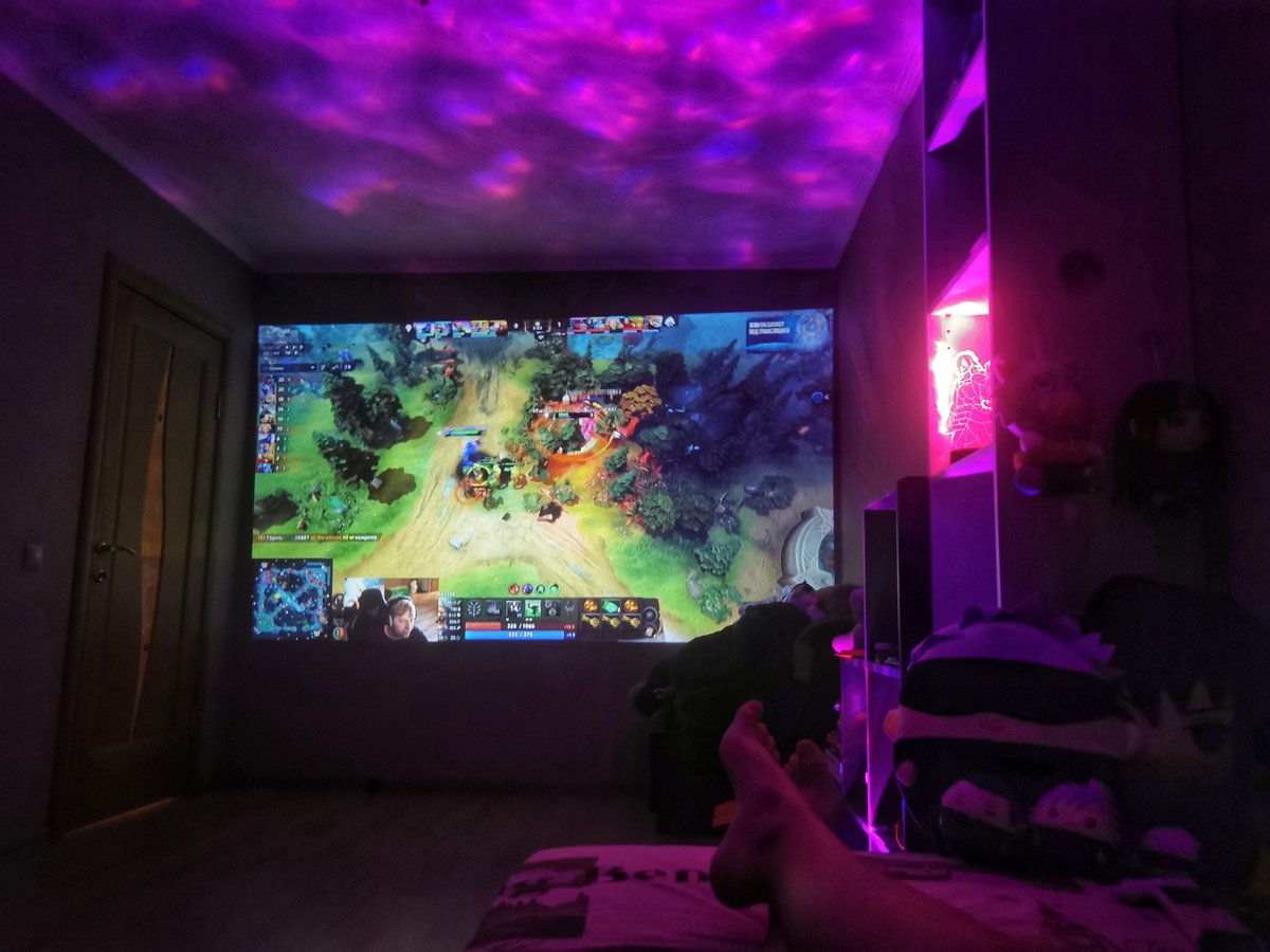 _Yulhen's tweet photo. Welcome to the International, xyle. 

#TI12 https://t.co/aJpyKppqXY