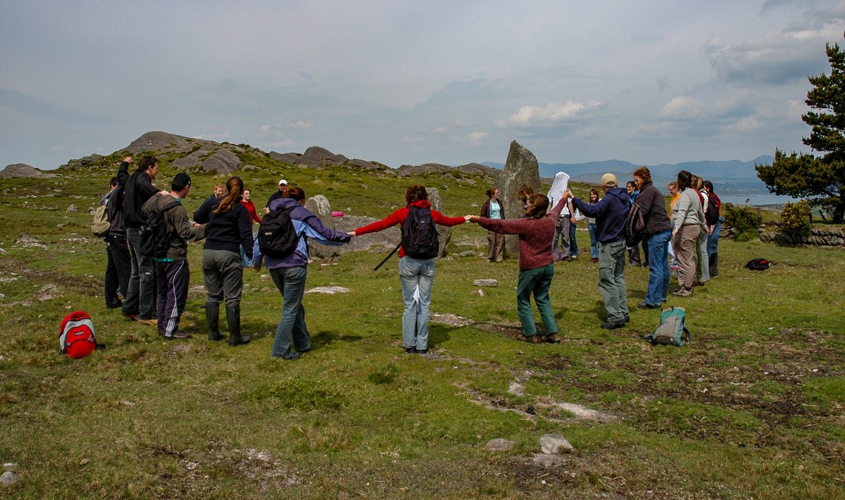 MOConnell07's tweet photo. @TuathaIreland #Cashelkeelty was on the itinerary for the @uniofgalway #Botany student annual 3y excursion to Killarney &amp; Glengarrif. The photo (2004-05-27) shows participants forming a circle that indicates the size of the large stone circle as it existed in the Bronze Age https://t.co/wS0bHd7Cth
