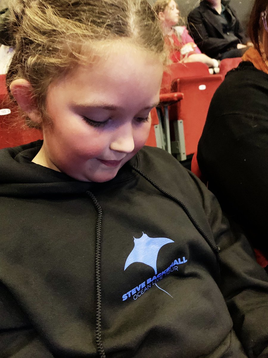 Lee Wood (@ruready4wood) on Twitter photo Live and let Dive!
It’s finally here! We’ve been waiting ages to see <a href="/SteveBackshall/">Steve Backshall</a> at <a href="/albanarena/">The Alban Arena</a>
Went a bit mad at the merch stall but hey ho! Super excited!
🐳🐋🦈🐟🐬🐠🐡🐙🦑 Live and let Dive!
It’s finally here! We’ve been waiting ages to see <a href="/SteveBackshall/">Steve Backshall</a> at <a href="/albanarena/">The Alban Arena</a>
Went a bit mad at the merch stall but hey ho! Super excited!
🐳🐋🦈🐟🐬🐠🐡🐙🦑
