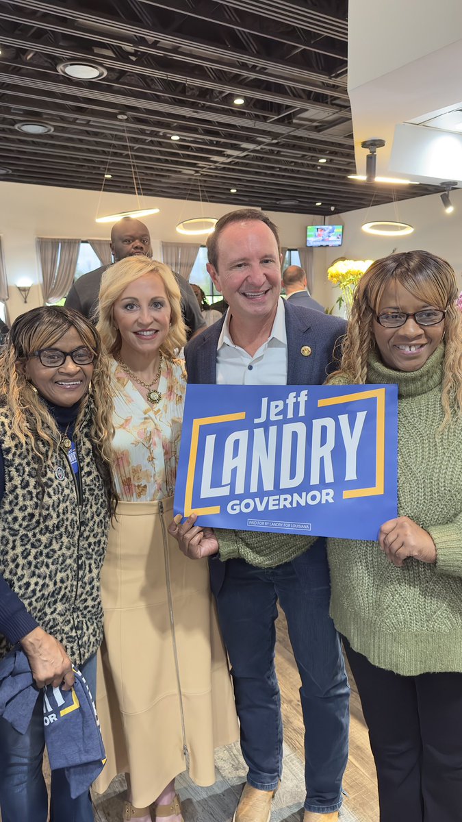 JeffLandry's tweet photo. Kicked off our second day of the Diner Dash in Jefferson Parish at Drago’s. Thanks to everyone who came out! Make sure to vote #TeamLandry this Saturday, October 14! https://t.co/SmyhzOfGNG