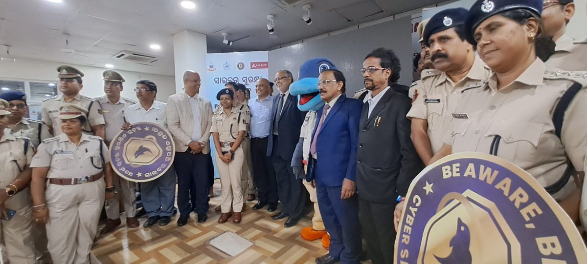 Cyber Safety campaign was conducted at the premises of Esteemed Orissa High Court BAR Association today. The program was graced by the Hon'ble ACTING CHIEF JUSTICE OF ORISSA HIGH COURT DR. JUSTICE B.R. SARANGI who shared his views on Cyber Safety.
#BeAwareBeSafe
#CyberSafeOdisha