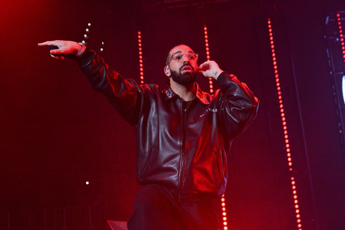 Rolling Stone tweet media