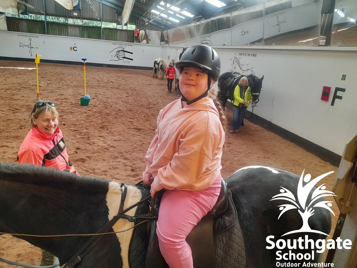 southgateHD5's tweet photo. Horse riding at The Stables, not your average classroom! π #Horseriding #Stables #CanDoCalvert #Outdoorlearning #Opportunity #Outdoorclassroom #BrilliantResidential #GetOutSide @IOLOutdoorProfs @CalvertLakes @NotJustLakes @HorseRidingCup @horseriderguide @lakedistrictnpa https://t.co/sPKUYC3YiL