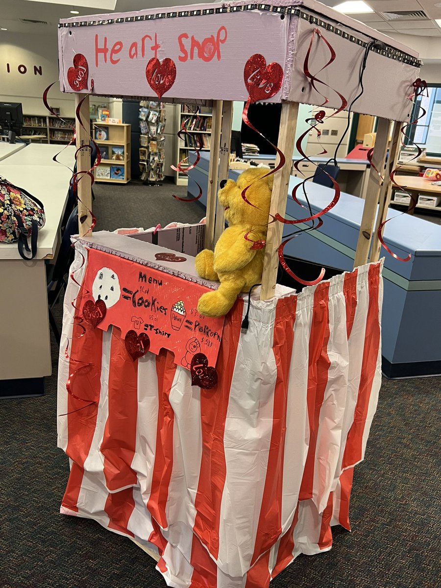 Mrs. Castillo tweet media