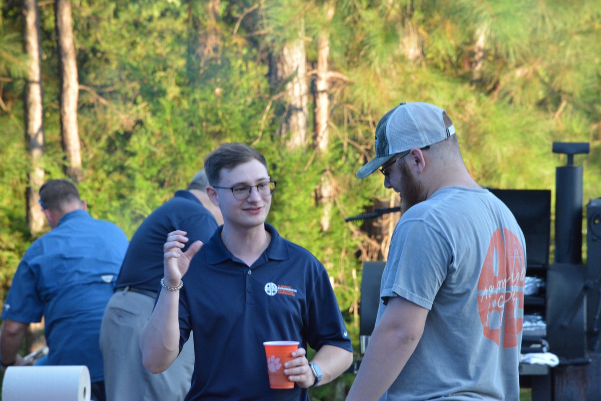 CU_CEDC's tweet photo. We had so much fun at our South Carolina Social at HERDS! CEDC students and friends came out for South Carolinian food, music, dancing, and games. 

We loved seeing y'all there! Thanks to our functional directors, HERDS interns, and especially Kate Fair for putting this on! https://t.co/P4mP4MqXAH