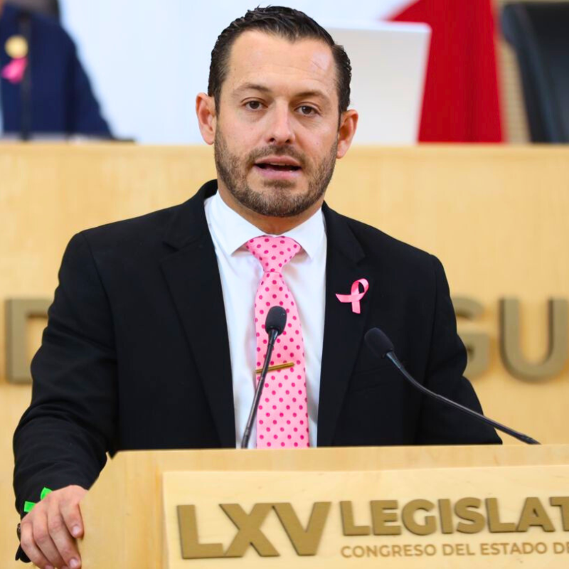 CongresoGto's tweet photo. #SesiónDePleno 🏛️ | @DipVerdeGto pretenden tipificar el homicidio por razones de orientación sexual, preferencia sexual o identidad de género.
🙋🏻‍♂️@gerardofdzmx