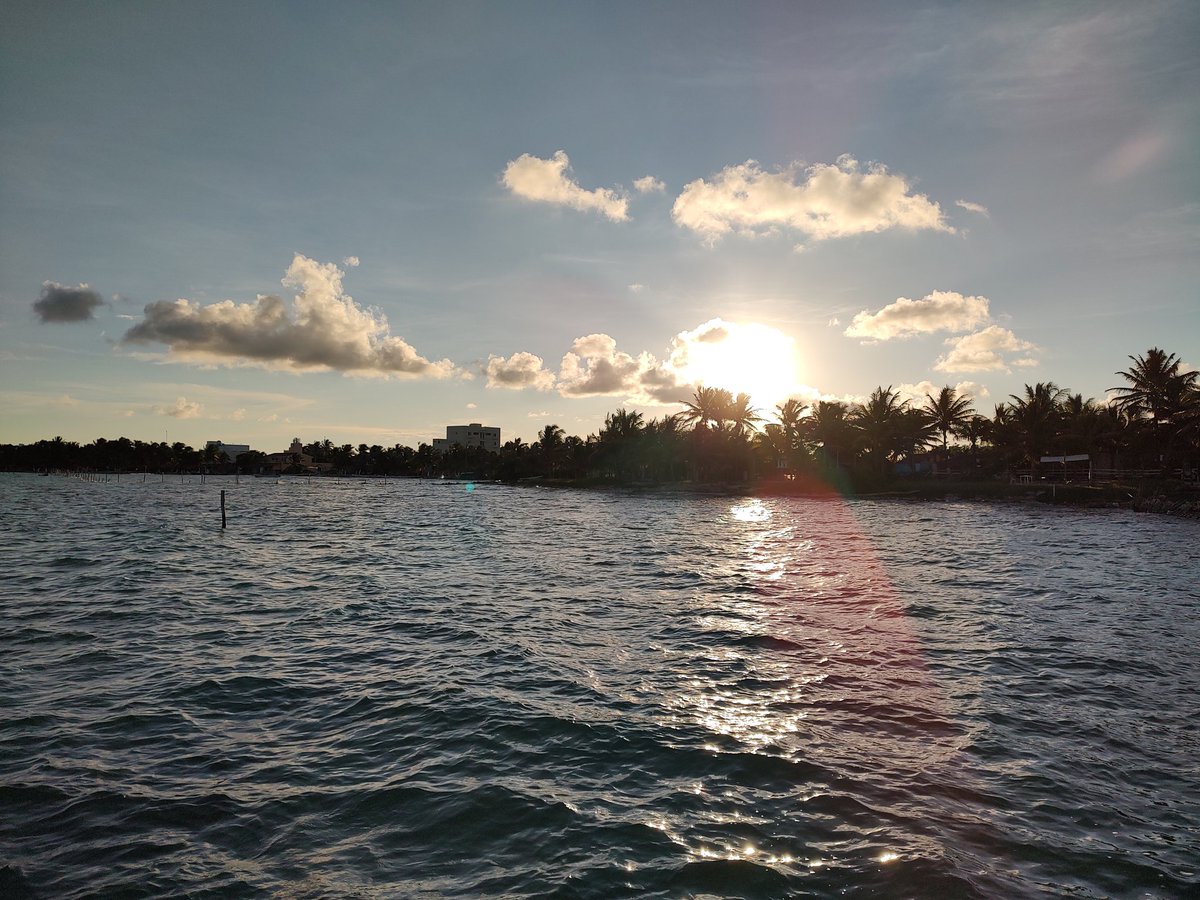 _Stratoscopic_'s tweet photo. Mahahual https://t.co/kzxcfjEk1v