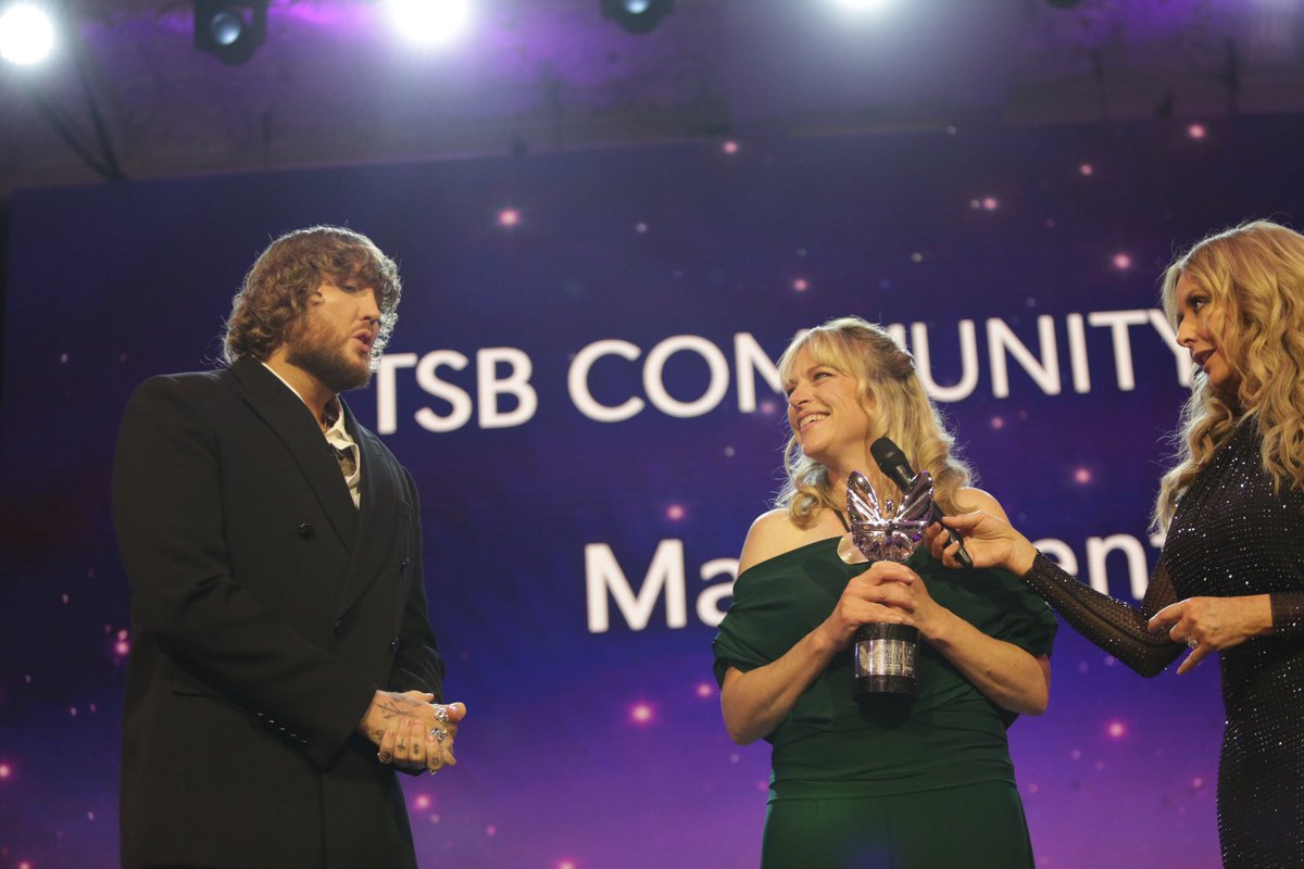 James Arthur tweet media