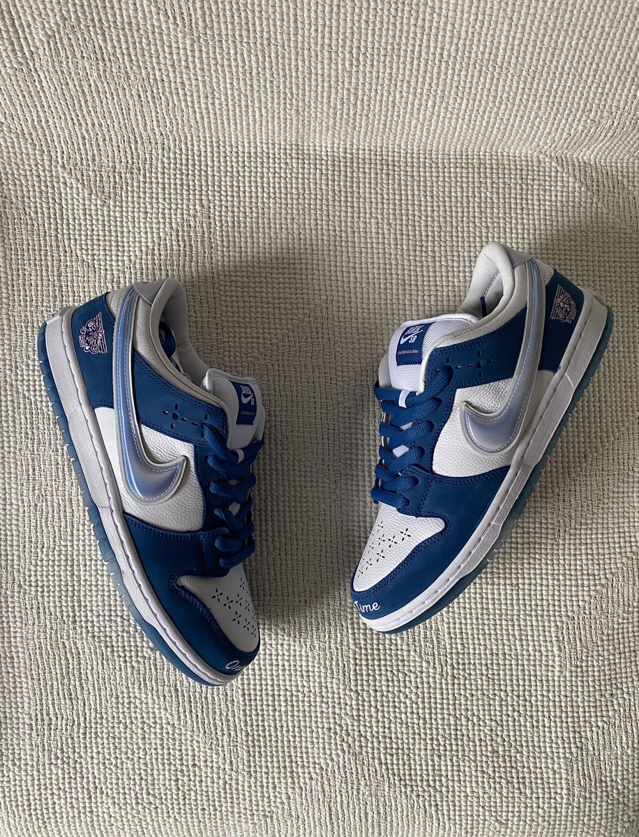 flacko_ar's tweet photo. Un bijou cette paire 💎
Insta : ro.kickz 
#bornxraised https://t.co/xfMV5Tdgfu