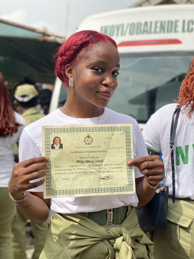 instablog9ja's tweet photo. See the NYSC completion pictures that got people oohing and aahing https://t.co/59bLua9PD6