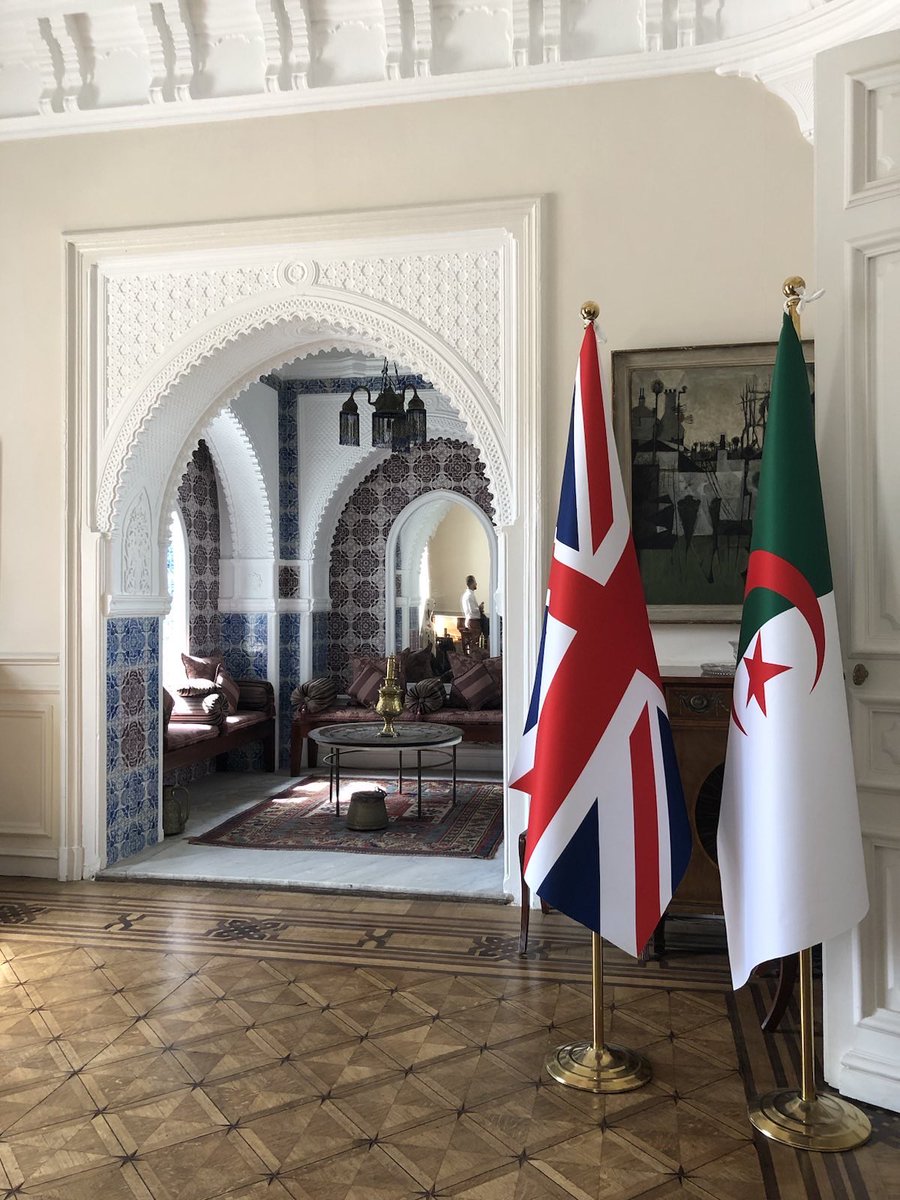 The #RoyalAirForce #SalonOrchestra recently travelled to #Algiers, #Algeria 🇩🇿 

Hosted by the British Embassy - @ukinalgeria, the Orchestra supported the Battle of Britain dinner at the Ambassador's Residence ✈️🎶👏

#RAFMusic 🎺✈️🥁🎻