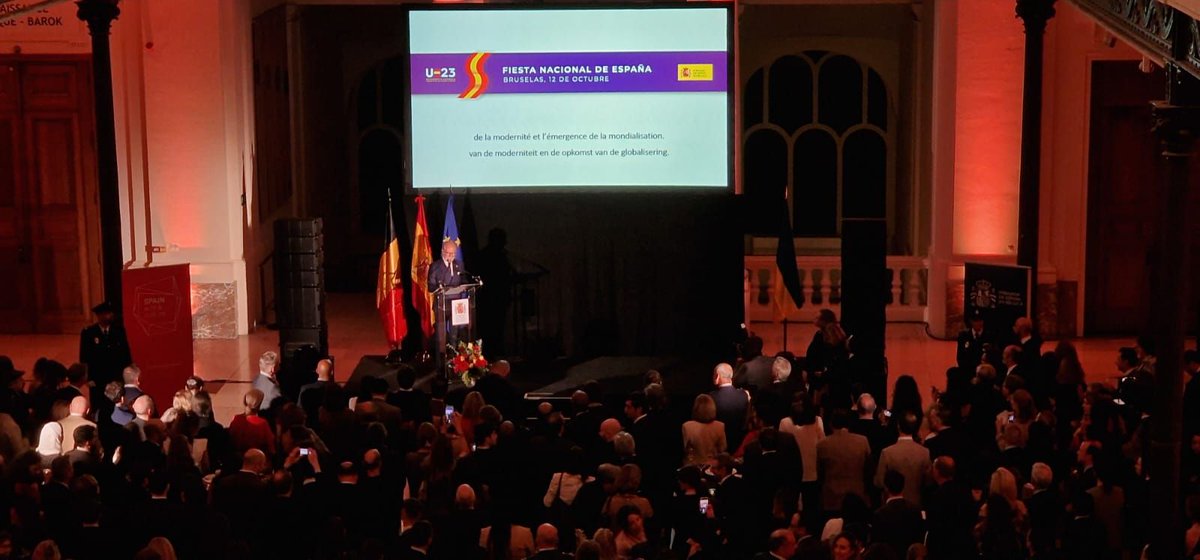 Emb. España Bélgica tweet media