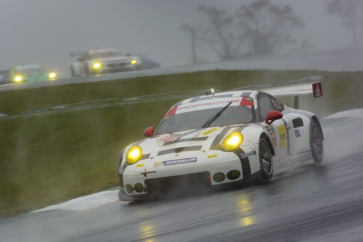 At qualifying, Porsche's factory GTLMs were within 3 seconds of pole. There was nearly no gap in pace between the GTs and prototypes. In the end, the intensifying weather halted the race 8 hours in. #911 won Petit Le Mans overall - the only GT so far to do so! (3/3) #GTCatalog