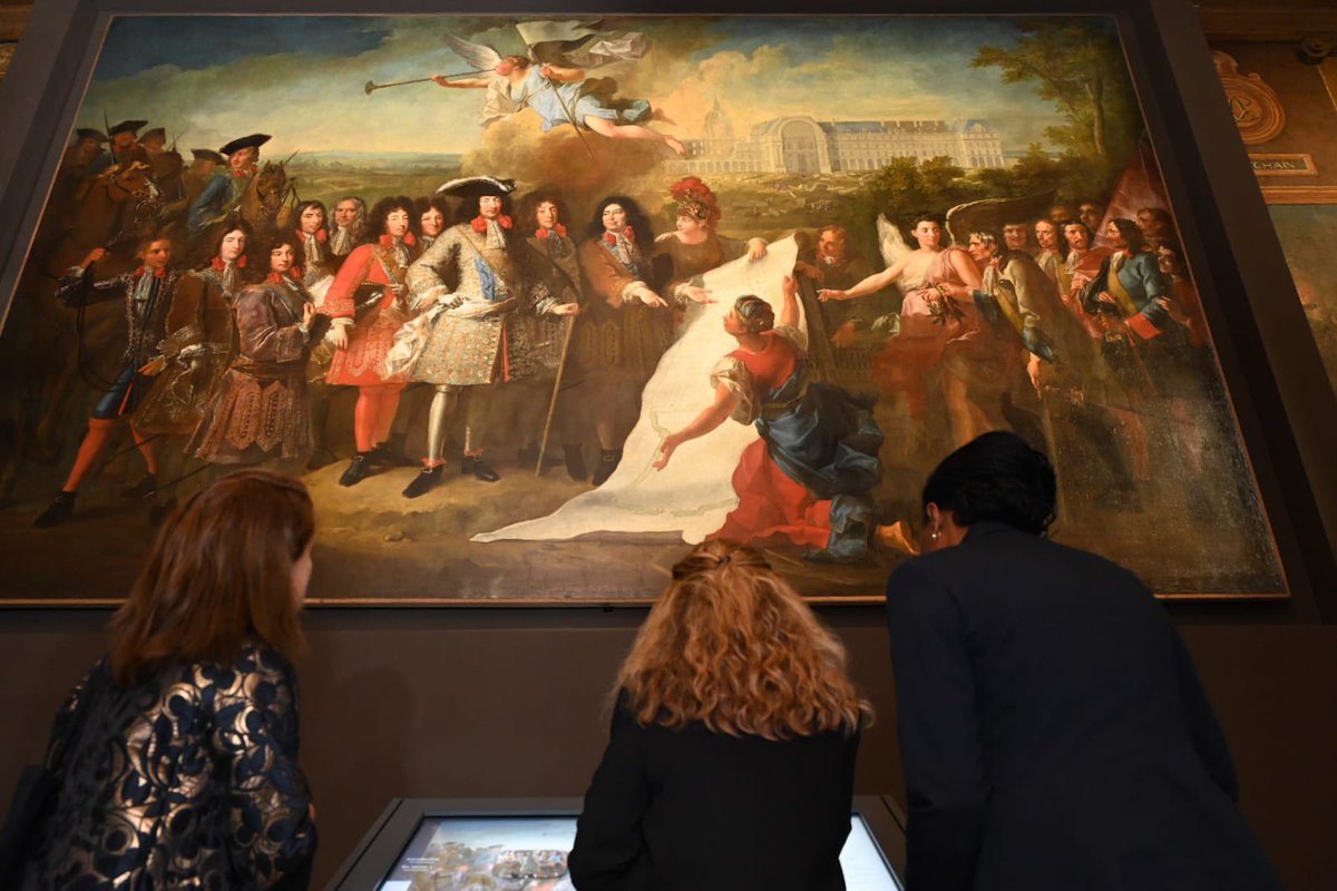 Au <a href="/MuseeArmee/">Musée de l'Armée</a>, fière d’inaugurer la salle royale rénovée, grâce aux financements de <a href="/Armees_Gouv/">Ministère des Armées et des Anciens combattants</a>, <a href="/iledefrance/">Région Île-de-France</a> et <a href="/cic/">CIC</a>.

Plusieurs siècles de l’Histoire de France s’y condensent, de l’armure de François Ier à celle de Louis XIV jusqu’aux pièces qui survécurent à la Révolution.