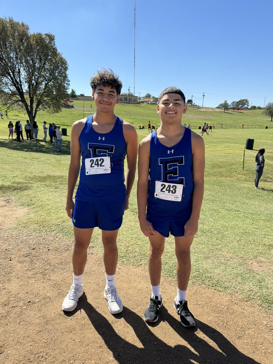 Jv boys about to run at district in 20 min!