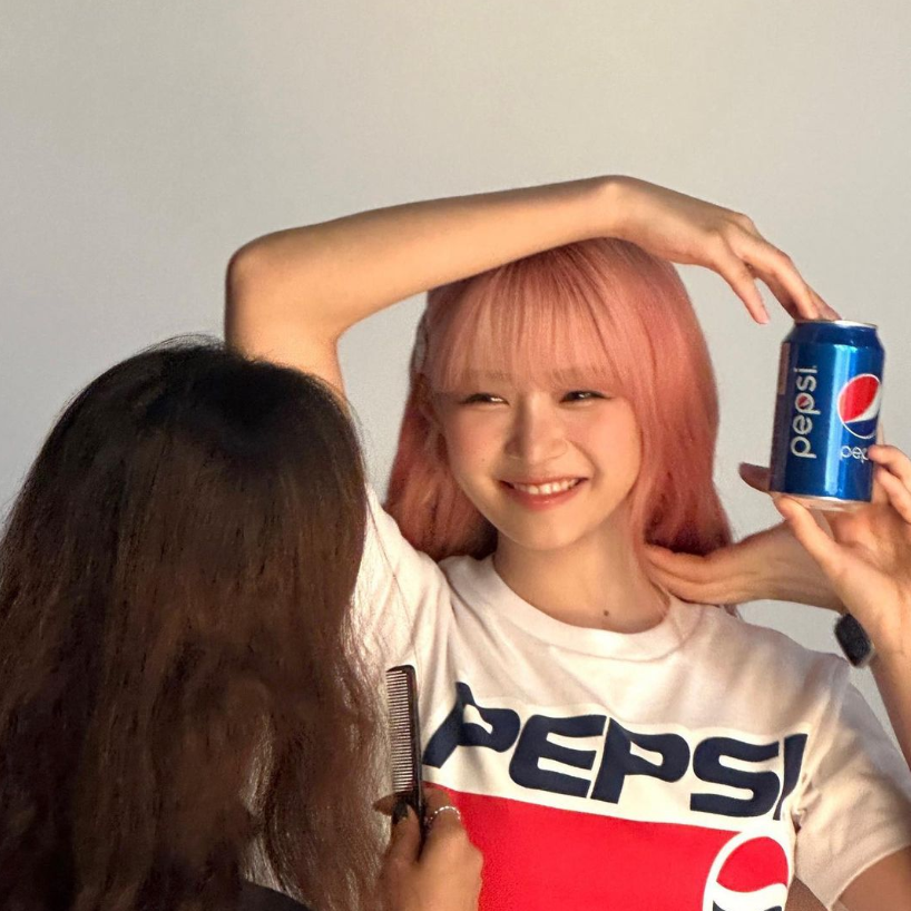 inforeibr's tweet photo. 🐣| Conheça mais sobre a Naoi Rei, vocalista e rapper do IVE!

#IVE #REI #레이 #아이브 @IVEstarship https://t.co/2SquRO7GyV