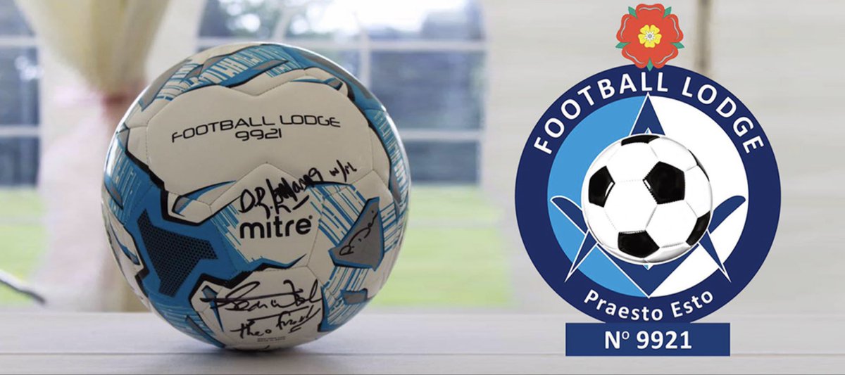LoyalManor6445's tweet photo. The Perfect Match …. Football and freemasonry. A big thank you to Football Lodge No 9921 and their presentation. 
https://t.co/B3kPfNE7ng https://t.co/28Vr9dzLEb
