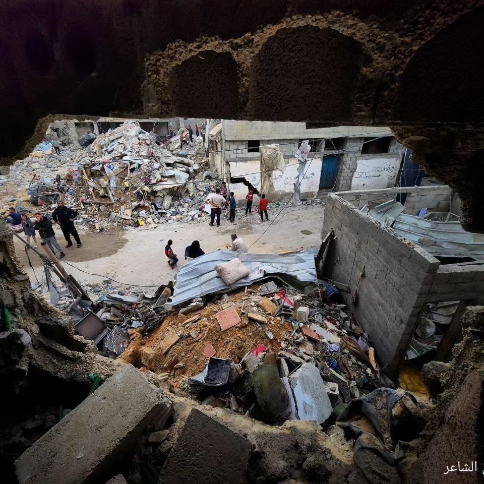 Yaos2019's tweet photo. Massive destruction was left by Israeli airstrikes on Rafah in the southern Gaza Stripe. #GazaUnderAttack #StandWithGaza https://t.co/v7fixclssR