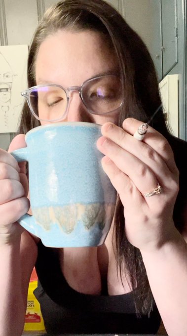 coffee and cigarettes #smoking #smokingfetish #chubby #bigtitsmomِ https://t.co/Dzt5m0JwUN<a href="/tag/smoking"class="tags">#smoking</a><a href="/tag/smokingfetish"class="tags">#smokingfetish</a><a href="/tag/chubby"class="tags"><span>#chubby</span></a><a href="/tag/bigtitsmom%D9%90"class="tags"><span>#bigtitsmomِ</span></a>
