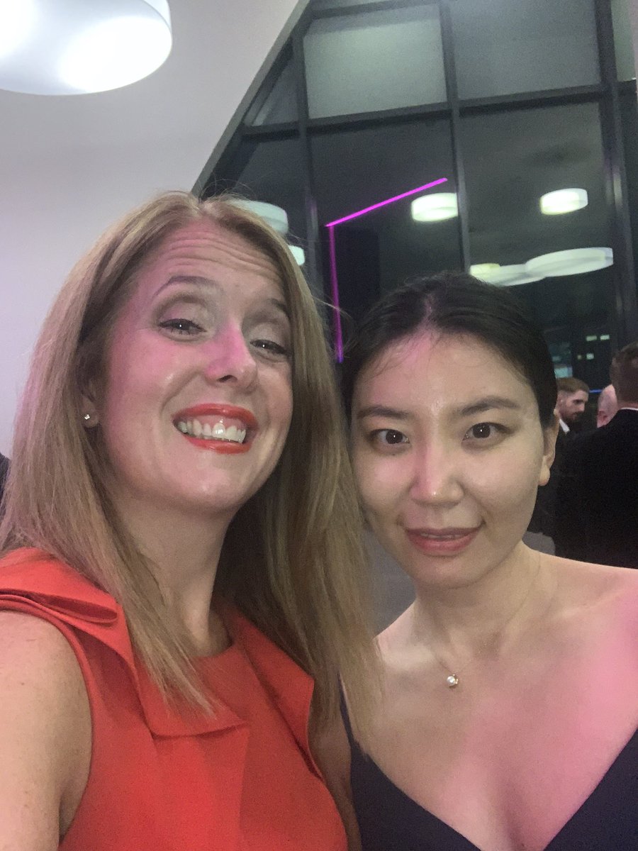 benthea808's tweet photo. @InsuranceAge having the best of nights celebrating at the Vox #ukbrokerawards Atlanta team! https://t.co/0GSz39TXMU