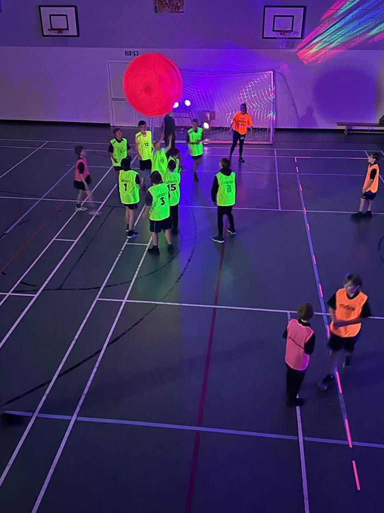 Another fantastic day of sport at Clare Mount, today. Our Bowling team were runners-up in The Merseyside <a href="/Panathlon/">Panathlon Challenge</a> championship and we were joined by <a href="/HilbreHighSch/">Hilbre High School</a> for an afternoon of 'Glow Sport' <a href="/KINBALLUKREAL/">Kin-Ball UK 🏐🇬🇧🇪🇺🏳️‍🌈🇨🇦🏐🇺🇦🇺🇦🇺🇦</a> <a href="/BritDodgeball/">British Dodgeball</a> 

#welovesport