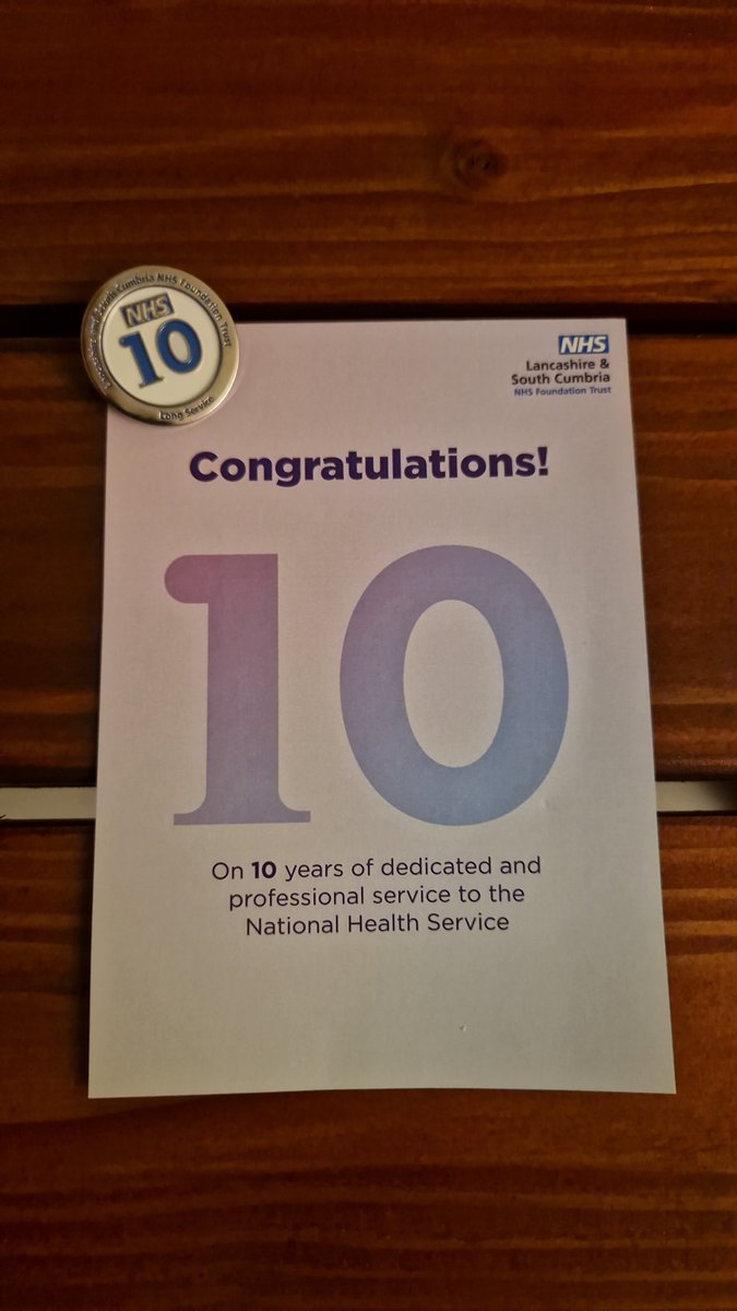 10 years of being a #dietitian 18 months of being an adult community dietitian. 18 months of working with paediatric HEFs. 8 & half years working in CYP #eatingdisorders. 4 different #NHS trusts. 1000s of patients ❤️ So many wonderful friends 🫂