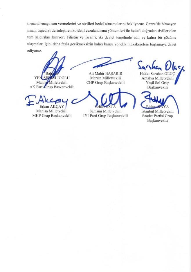 Bütün siyasi partilerin imzaladığı ortak bildiri ile Gazi Meclisimiz bir kez daha insanlık önünde hak ve vicdanın sesi oldu.

Filistin’in haklı davasını savunmaktan asla vazgeçmeyeceğiz, bu davayı asla yalnız bırakmayacağız.

Kudüs, Mescid-i Aksa bizim kırmızı çizgimizdir.