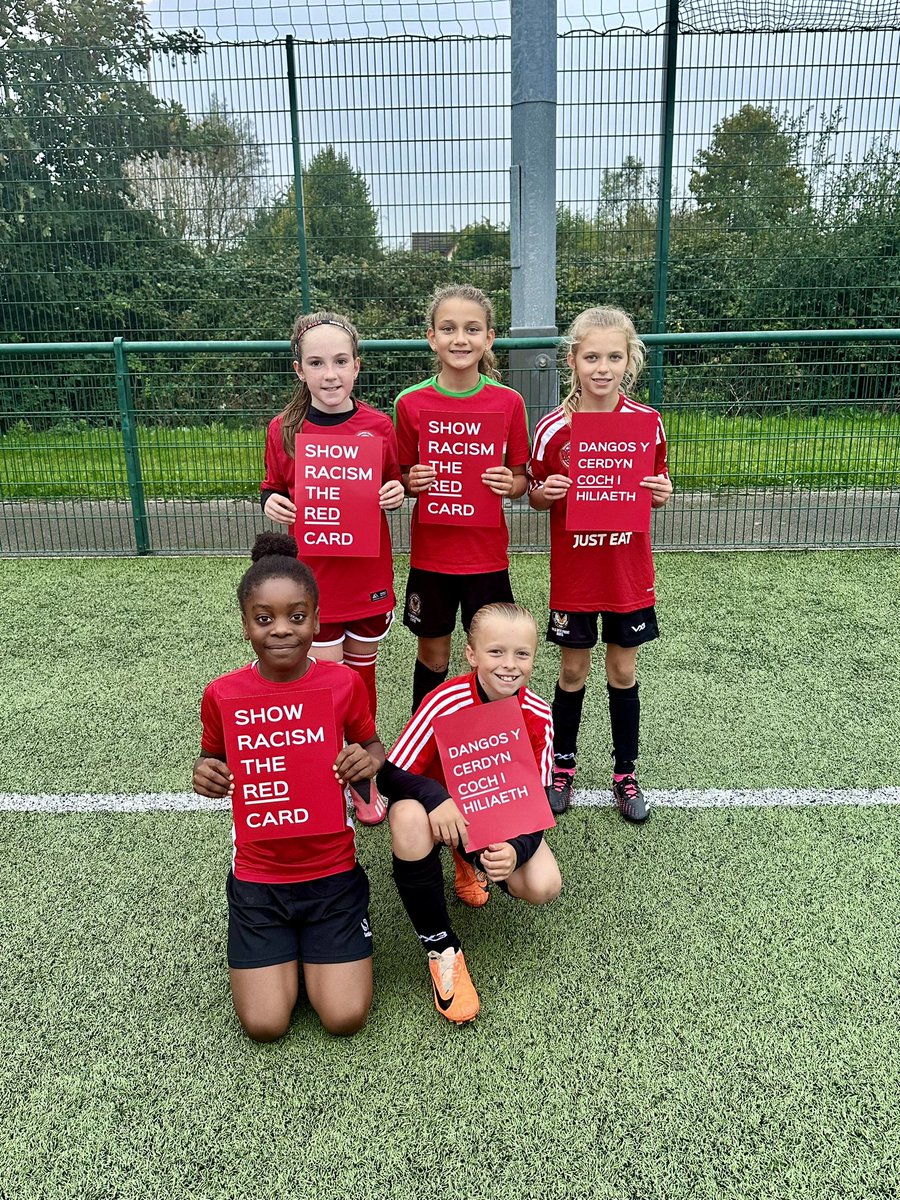 ChanPakSoon's tweet photo. Newport County AFC Girls’ Development Centre U10’s hosting ‘Show Racism The Red Card’ Month of Action alongside the Pre-Academy.

Promoting an anti-racism message and demonstrate our stance against racism in sports and society. #OneClubOneCounty #YoungExiles
#WRD23 https://t.co/PQSnWMGv1N