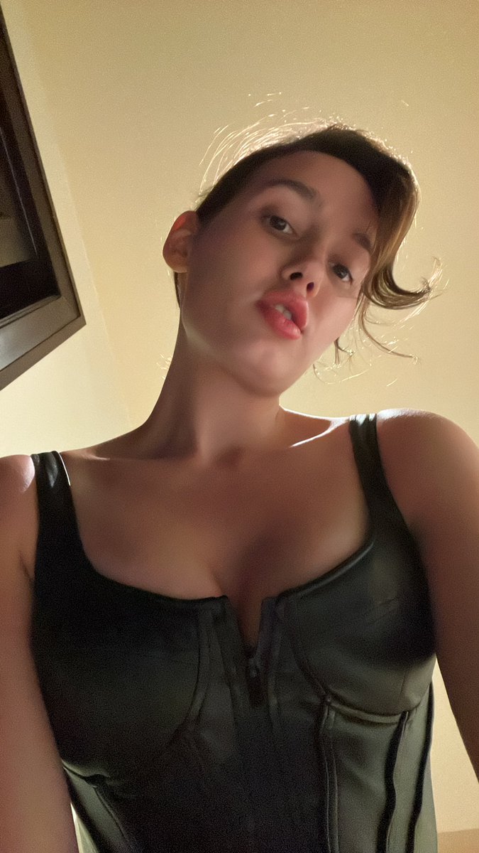 DORIXMISSLY 🤎 tweet media