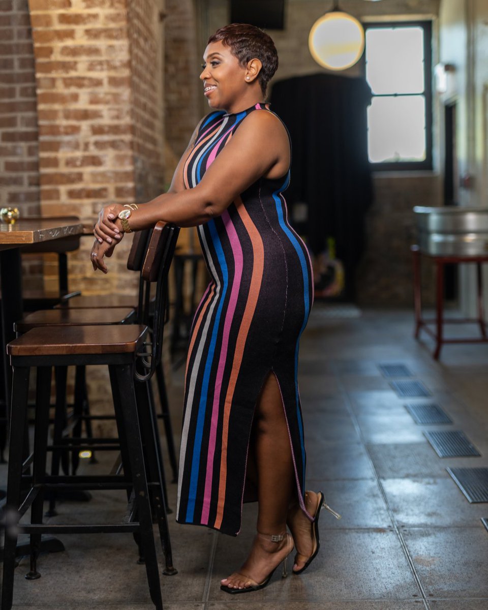 FabBoutique_etc's tweet photo. Look sharp and on-trend in our Callie Mock Dress! Keep cool with the sleeveless silhouette and stand out with the bold vertical stripes. Get ready to dazzle the night away! 🤩

Gal, click the link in our bio. Shop Now!!

#mockdress #sleevelessdress #falldress #newarrival #dazzle https://t.co/lLzFpBjsa3