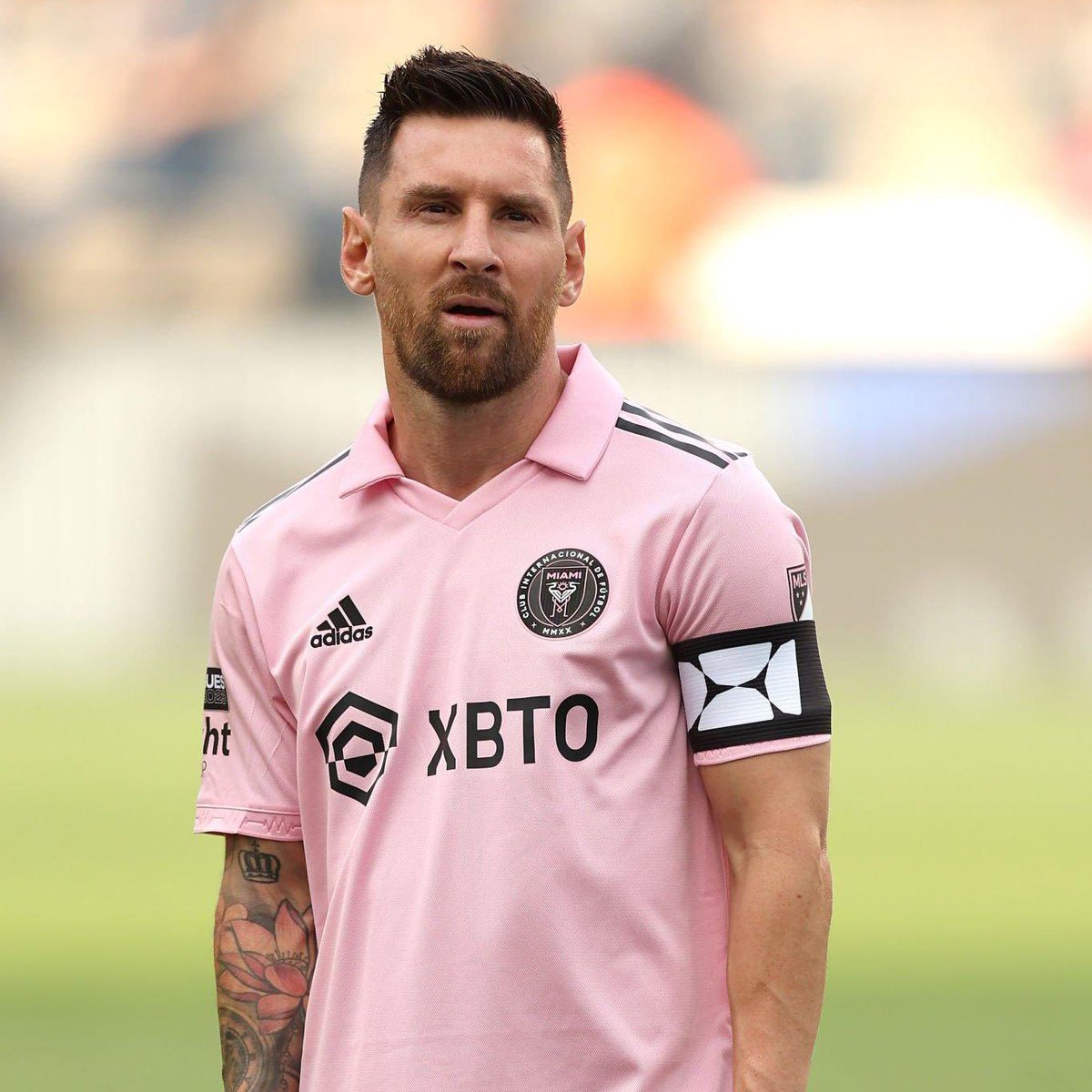WeAreMessi's tweet photo. 🚨🚨 GIVEAWAY 🚨🚨

Thanks to our friends at XBTO, we're giving away a pair of VIP tickets to watch Inter Miami take on Charlotte FC at DRV PNK Stadium on 18th Oct.

Here's how you can win it

👉 Follow @xbtogroup & @wearemessi
🔂 Re-post & tag a friend you would take with you

Good Luck ❤️