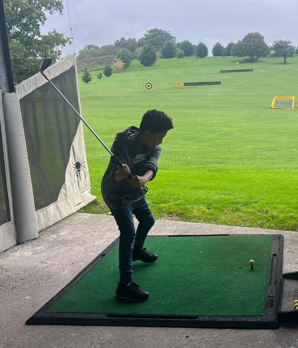 connectedgeacad's tweet photo. Attacking the back end of the week with full commitment! #safereadyrespectful #connectingwithlearning https://t.co/rIOjqhRejU