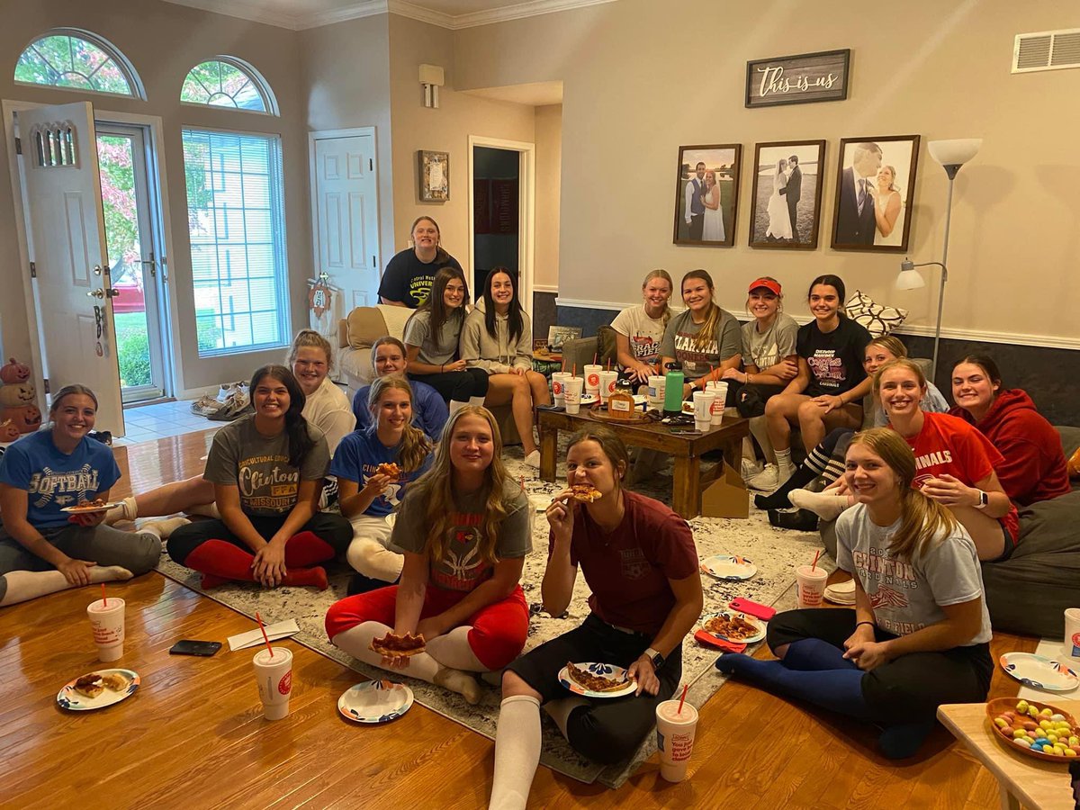 CHS Softball tweet media