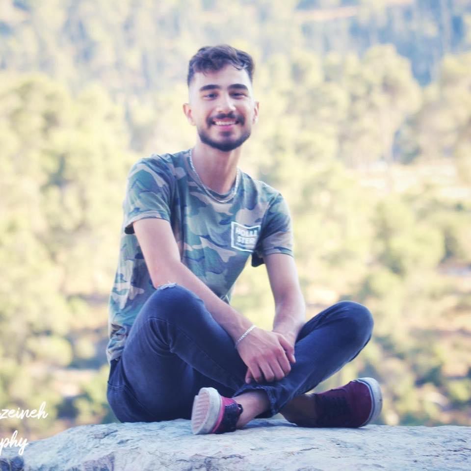 JeriesBassier's tweet photo. الا يحق لنا البكاء قليلا على شهيد القدس ، خالد المحتسب ، أفعل ما شئت ، أنت حر طليق شهيد، بطل، خالد لن ننساك https://t.co/jQYwWR48GS