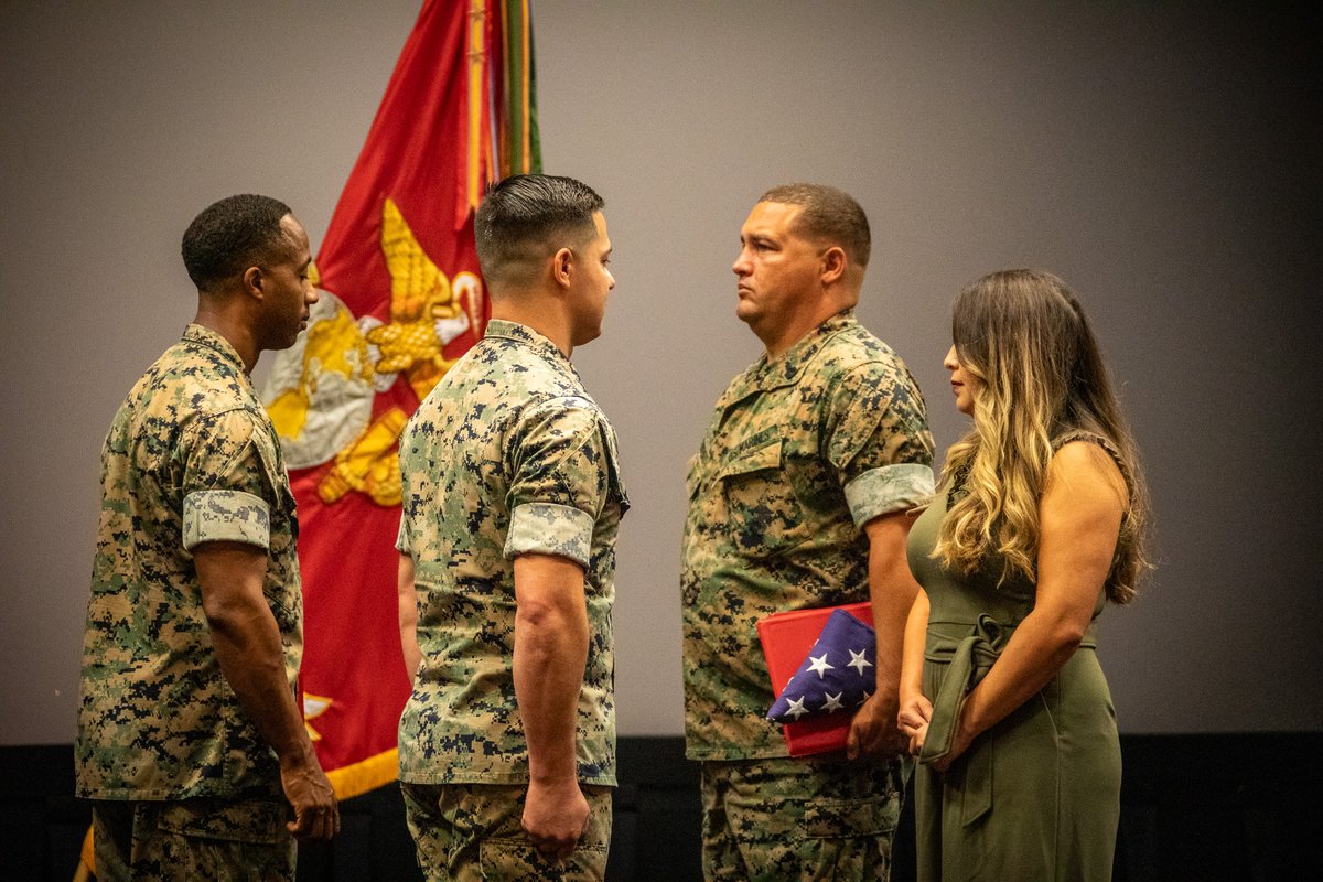 MCLBAlbany's tweet photo. Happy Retirement ๐ซก
A retirement ceremony was held at the base theater, Marine Corps Logistics Base Albany, to celebrate and honor Gunnery Sergeant Johnny Cortes, equipment specialist, Marine Corps Systems Command, Oct 12.
#MCLBAlbany #JobWellDone
#Retirement #ProudService https://t.co/xmWLeltv1N