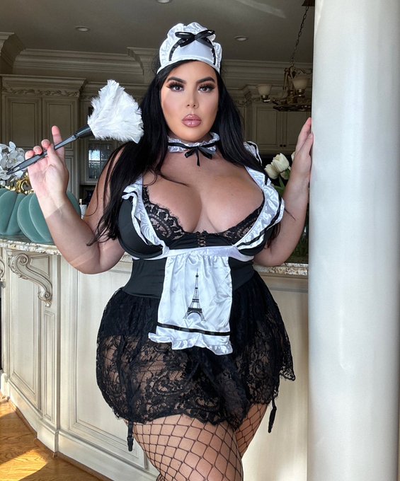 You look like you need something cleaned https://t.co/OGKAvgVcDS