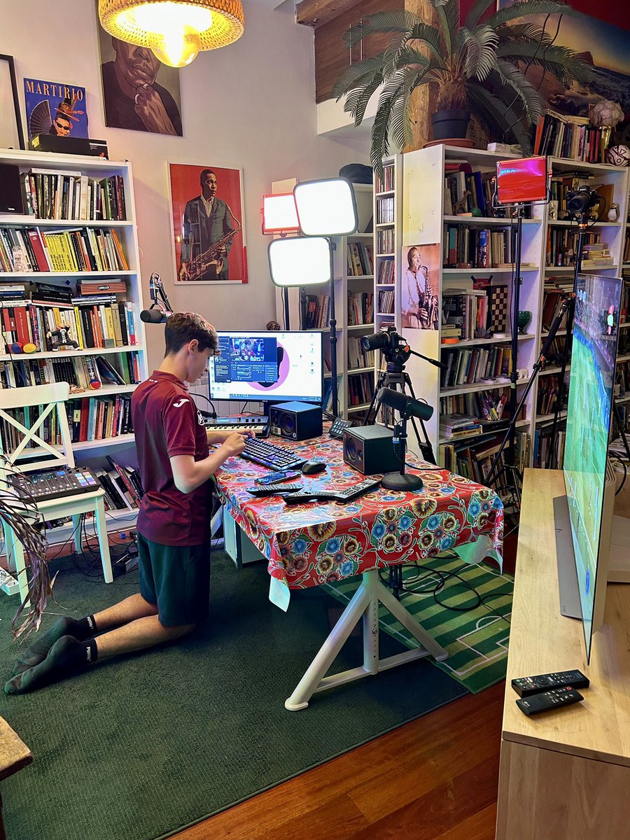 El Show de Ignatius Farray tweet media