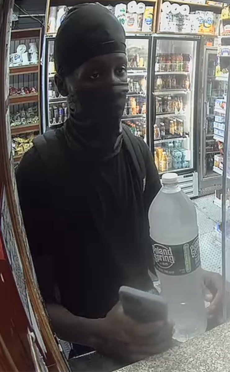 nyspolice's tweet photo. The State Police in Troop NYC is seeking the public’s help with identifying the pictured subject regarding an assault and attempted rape that occurred on 09/12/23 at Shirley Chisholm State Park. Anyone with information is asked to contact Investigator Orejuela at (212) 459-7800. https://t.co/Vf4LzZJQlo