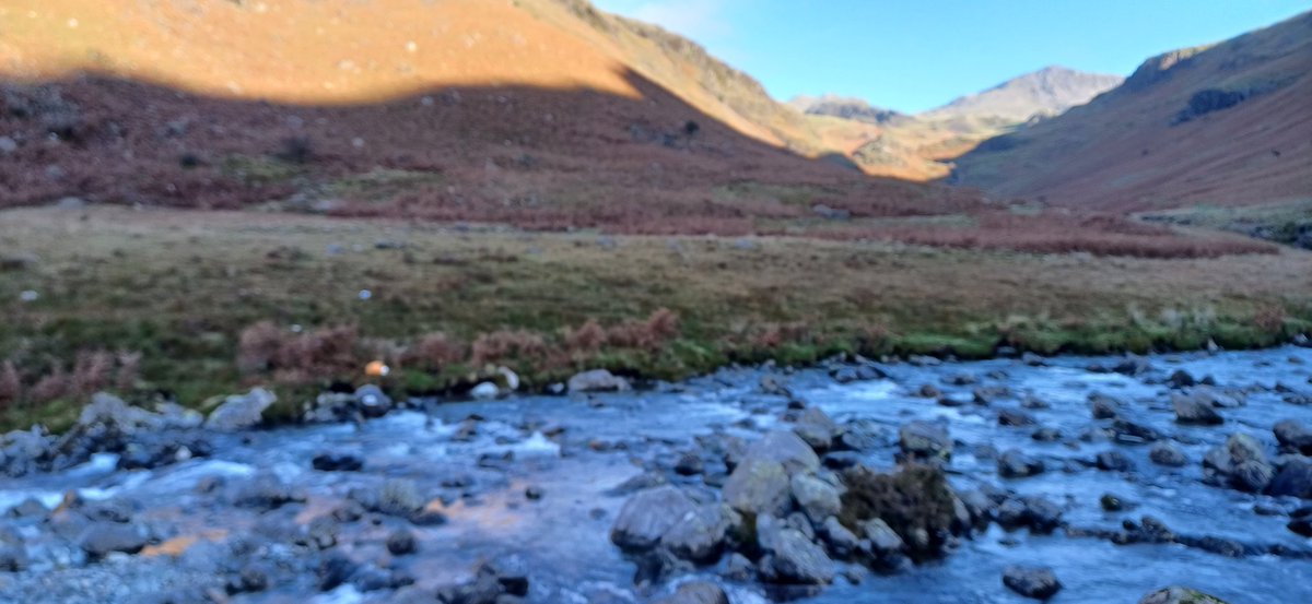 Muttley1968A's tweet photo. @PhilSipocz @marcusbloor86 We picked up litter and saw other dumped rubbish (other side of river orange bag) along our walk. It makes me sick that the "so called nature lovers" abuse the environment and then shout the loudest. Pick up and take your s#@t home. #YourResponsibility https://t.co/YlcvvqZb2J