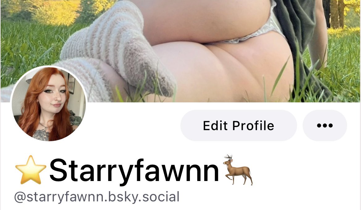 Starryfawnn XBIZ BEST FETISH CLIP ARTIST✨ on X: Go follow me on bluesky  since porn is wiped from the feed here <3 (need an invite code to join,  just search on Twitter